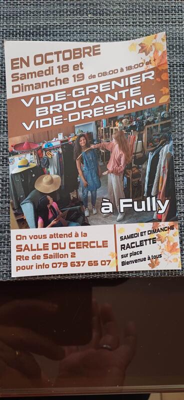 Brocante - vide-grenier - vide-dressing