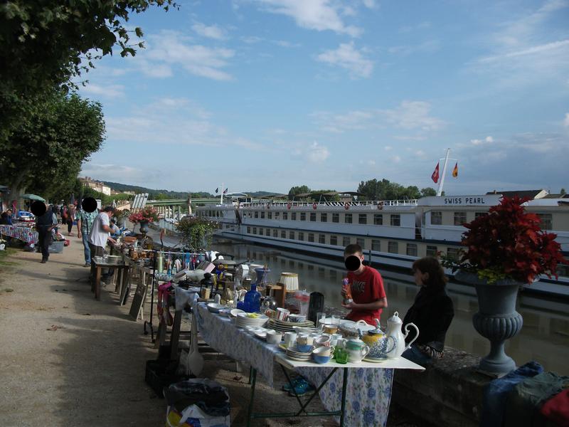 Puces des quais