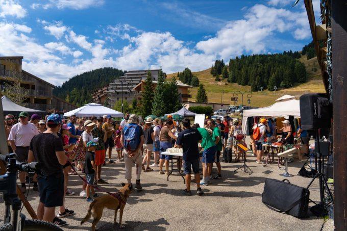 Auris fait son vide-grenier à l'occasion des fêtes d'été