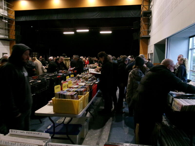 Bourse aux disques et bds de binic