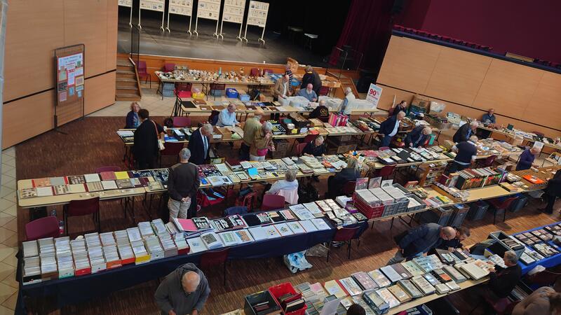 Bourse multi-collections