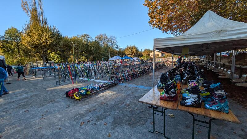 Chorges - bourse aux skis du ski club de réallon