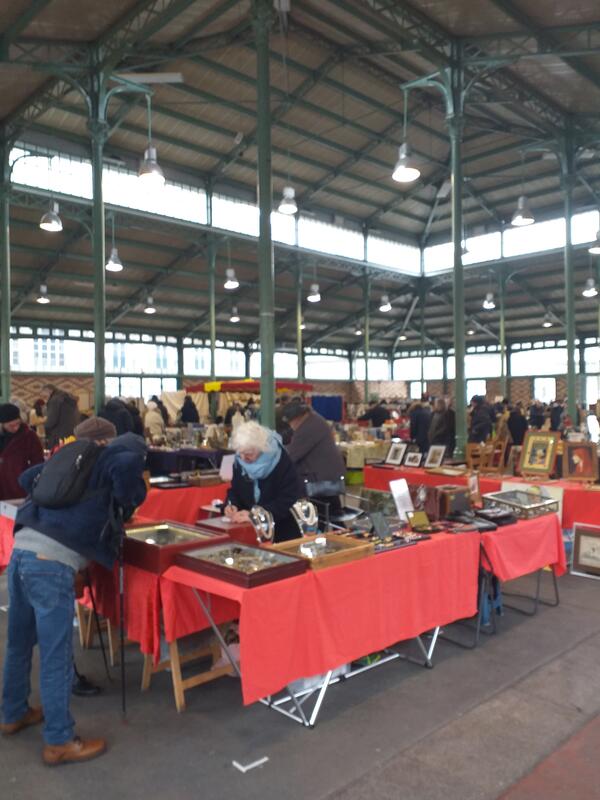 Belle brocante des lices