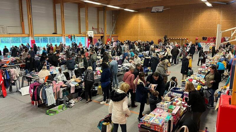 Bourse aux jouets et à la puériculture de l'ape