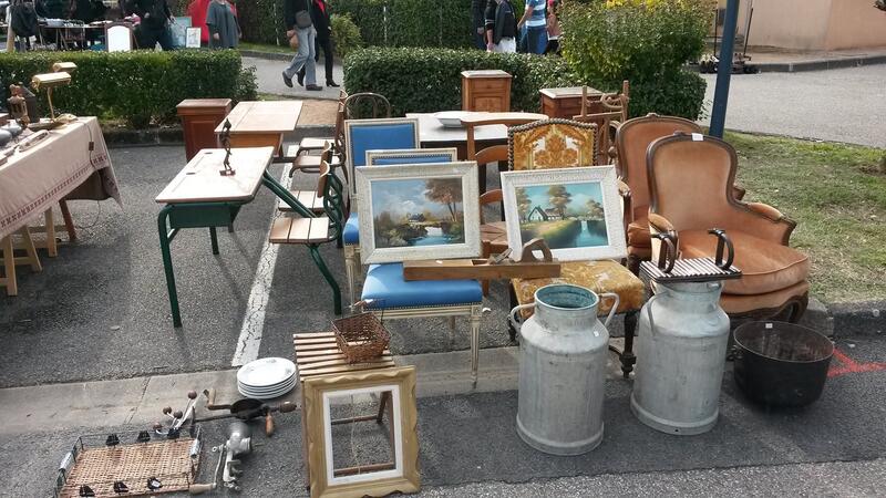 Brocante vide grenier